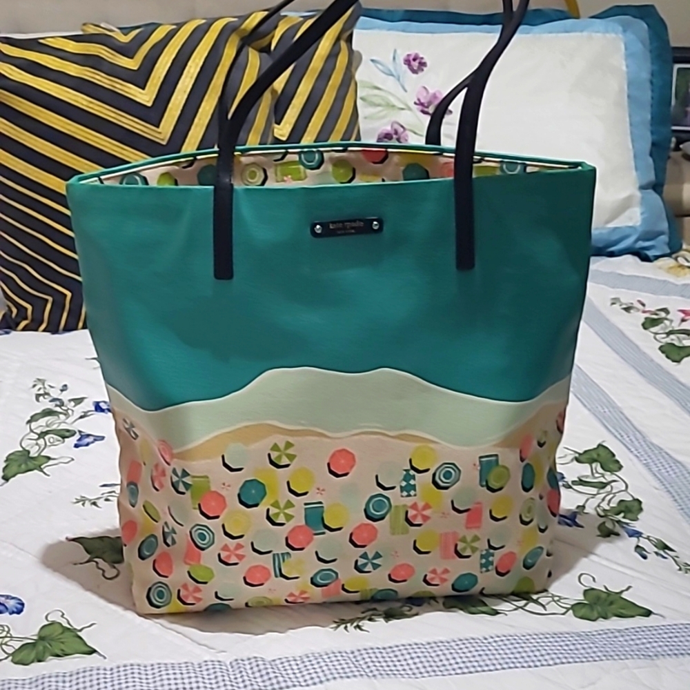 Kate Spade Sand Hill Circle Bon Shopper Tote